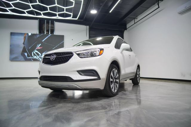 Vehicle image 2 of 68
