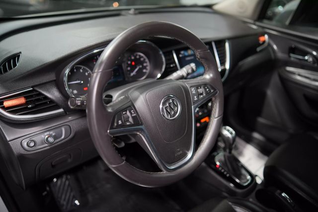 Vehicle image 39 of 68