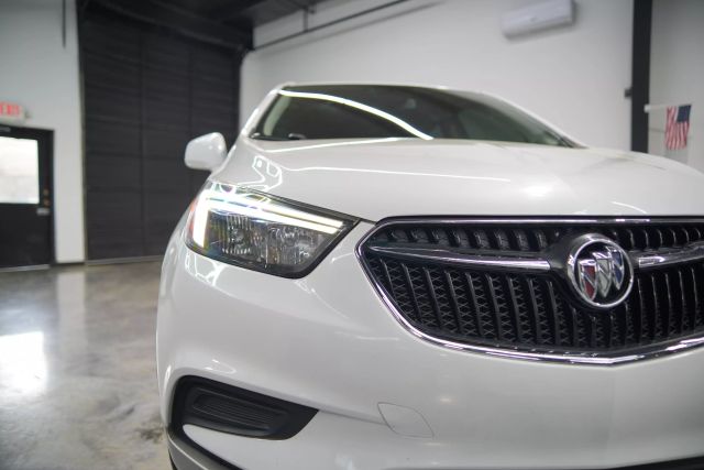 Vehicle image 26 of 68
