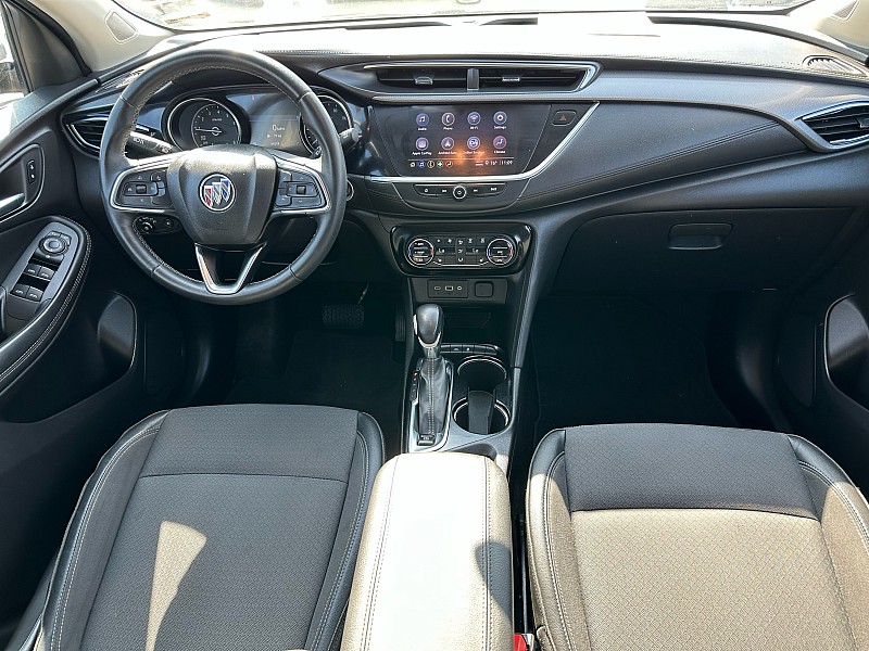 Vehicle image 16 of 32