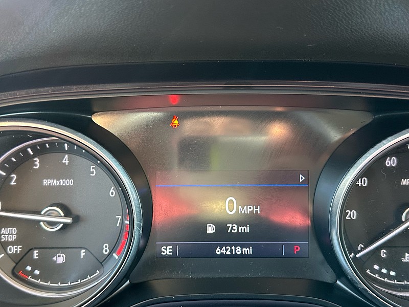 Vehicle image 20 of 32