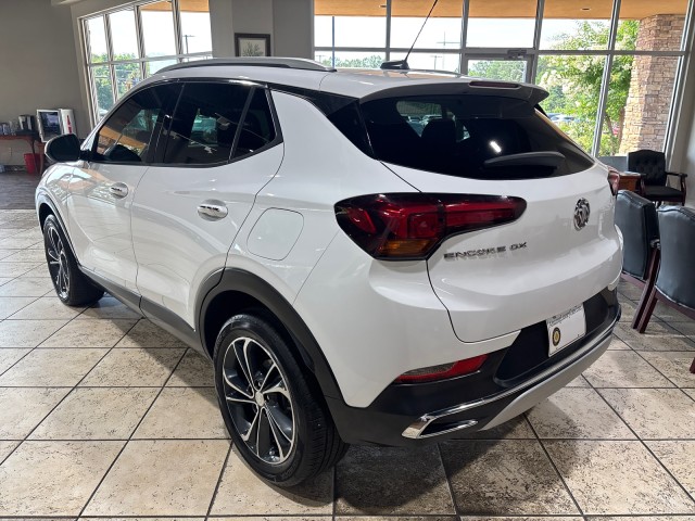 Vehicle image 5 of 28