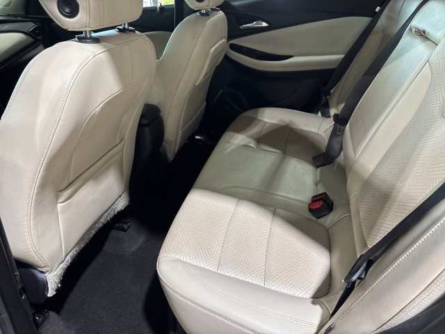 Vehicle image 14 of 28