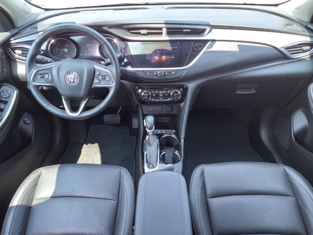 Vehicle image 8 of 15