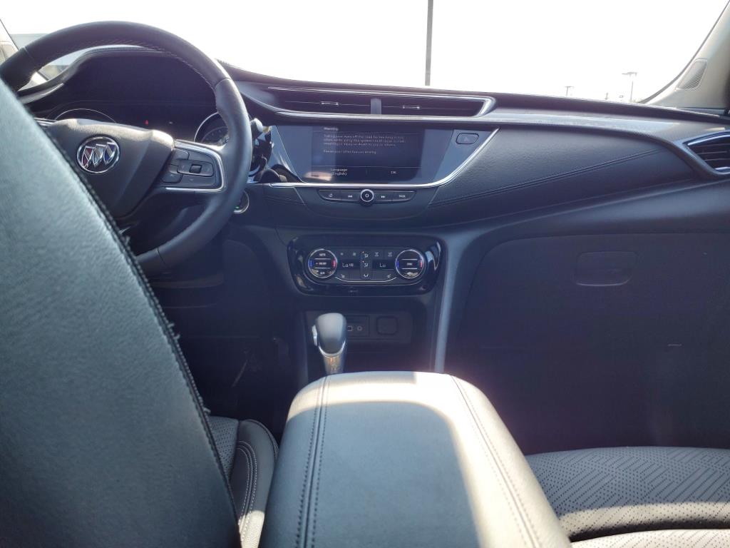 Vehicle image 26 of 33