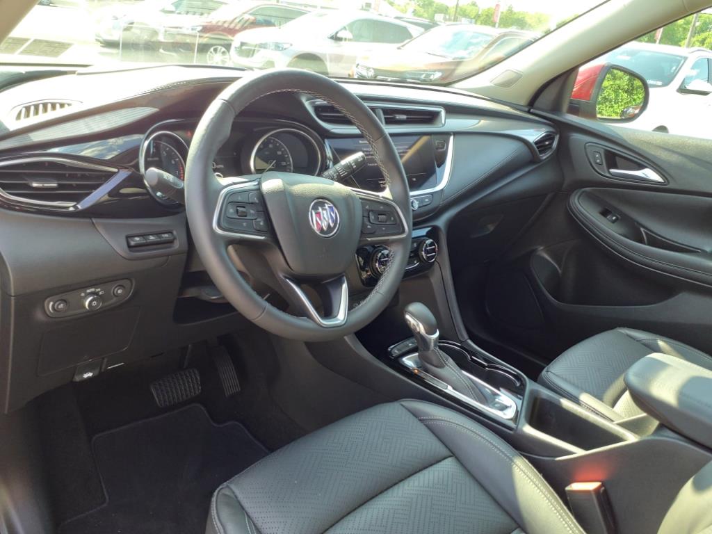 Vehicle image 18 of 33
