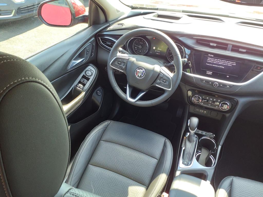 Vehicle image 10 of 33