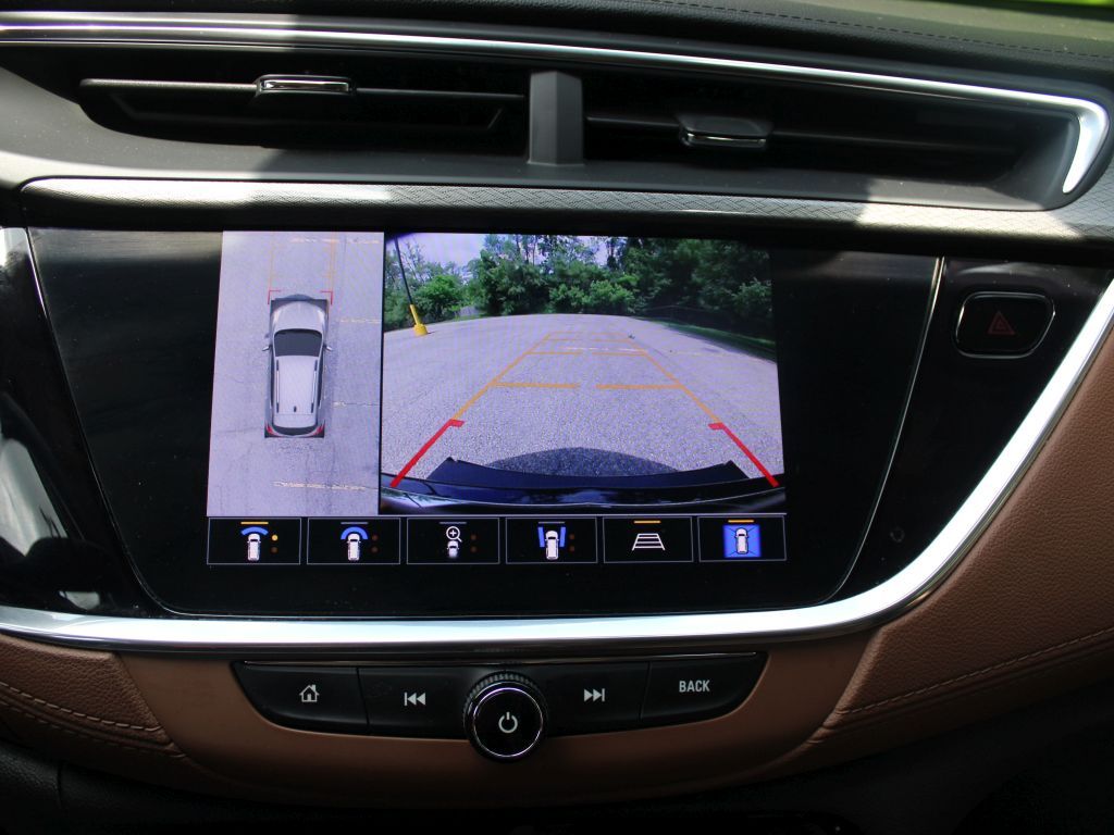 Vehicle image 22 of 40
