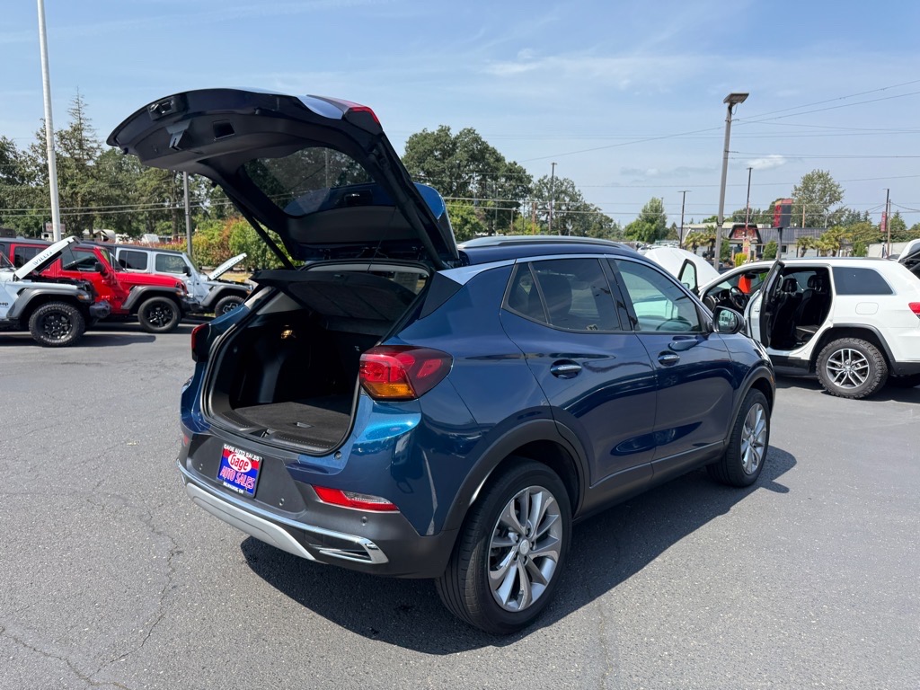 Vehicle image 6 of 33
