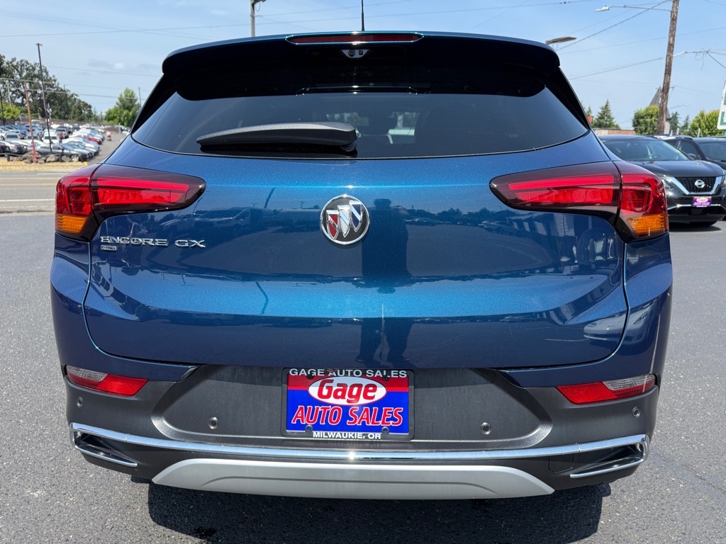 Vehicle image 7 of 33