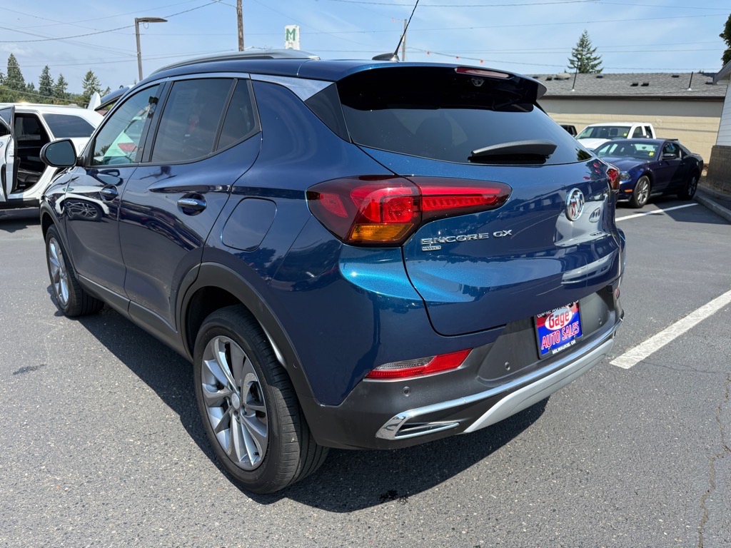Vehicle image 8 of 33