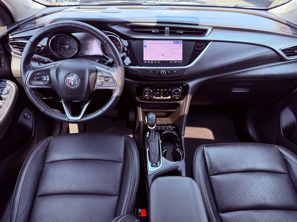 Vehicle image 16 of 33