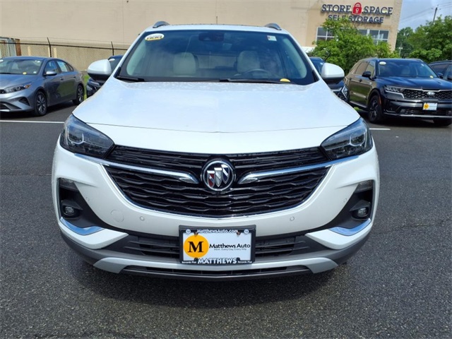 Vehicle image 8 of 27