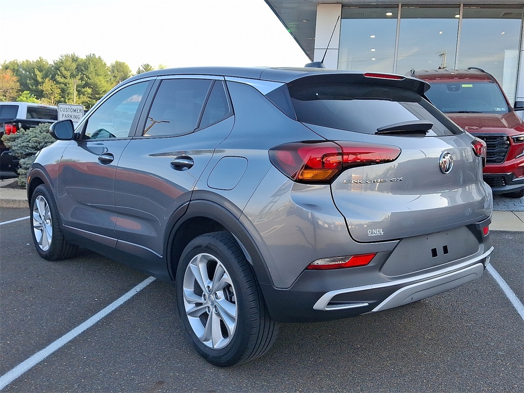 Vehicle image 7 of 30