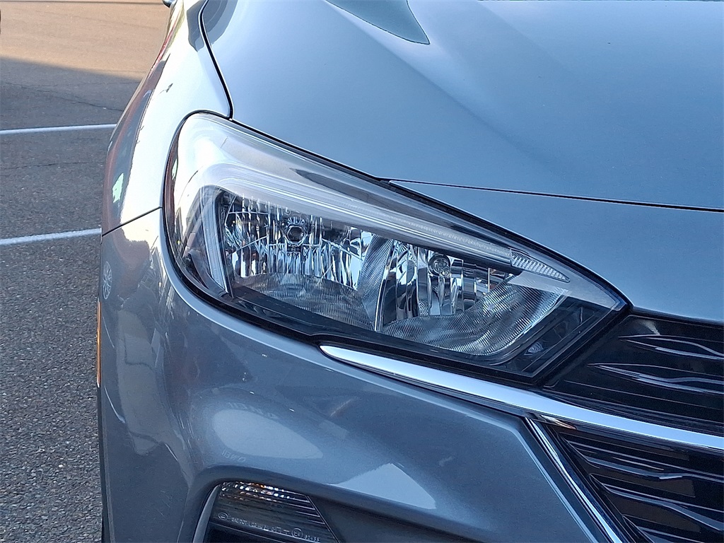 Vehicle image 24 of 30