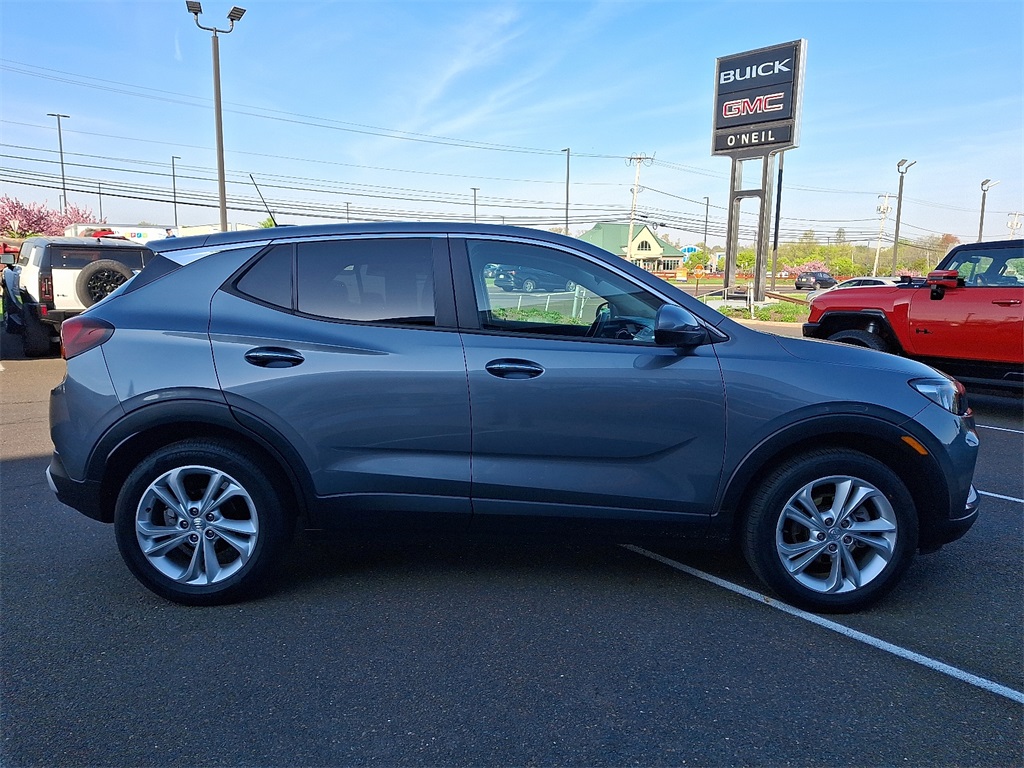 Vehicle image 4 of 30