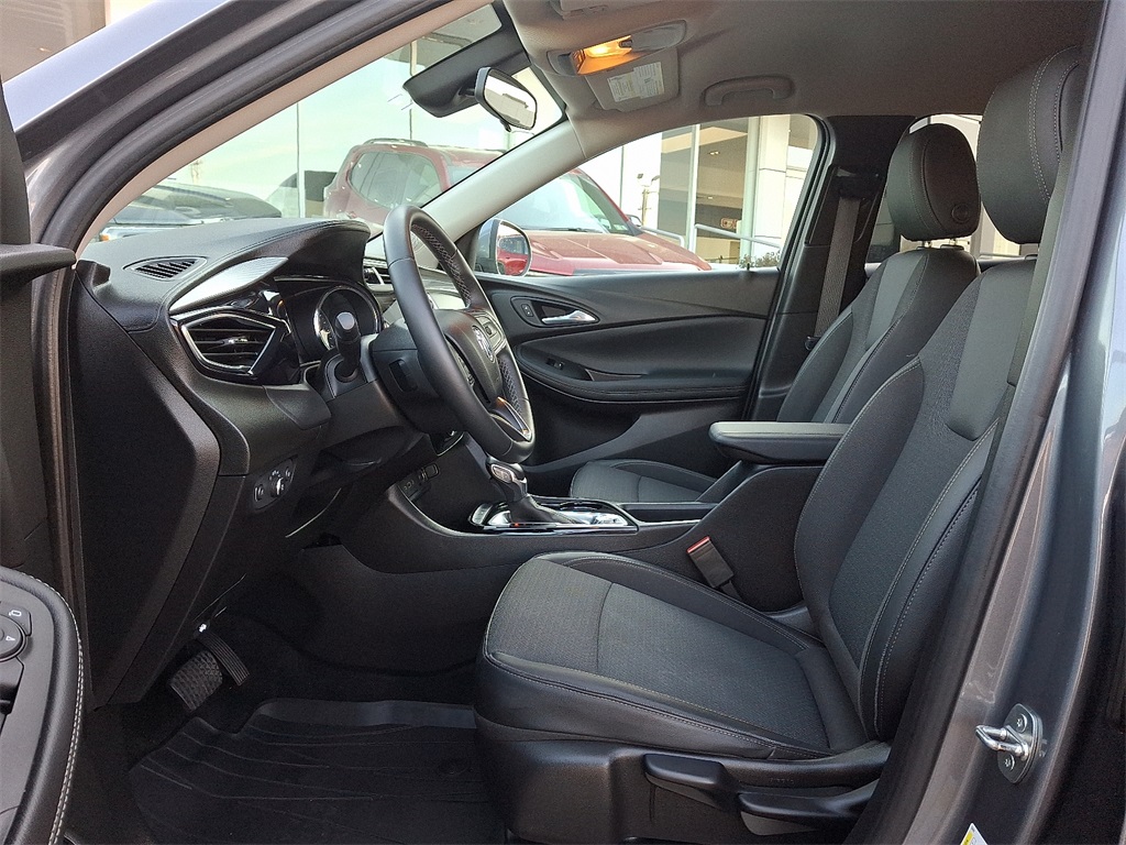 Vehicle image 11 of 30