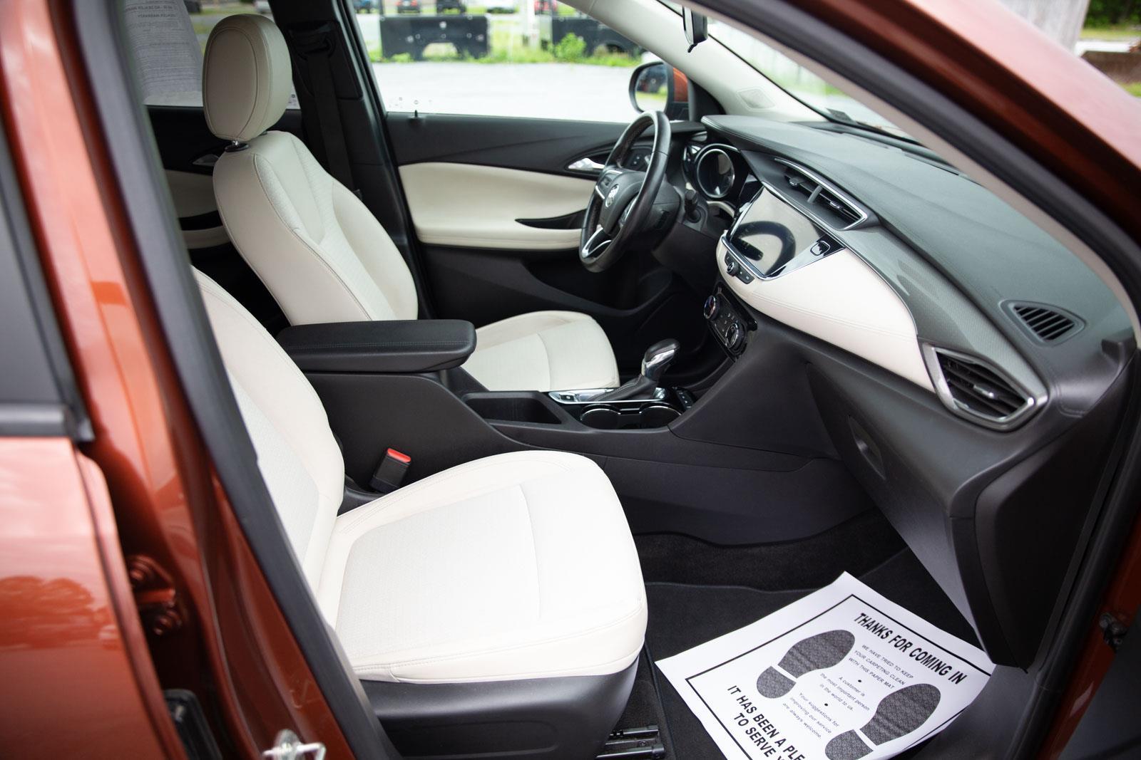 Vehicle image 24 of 25