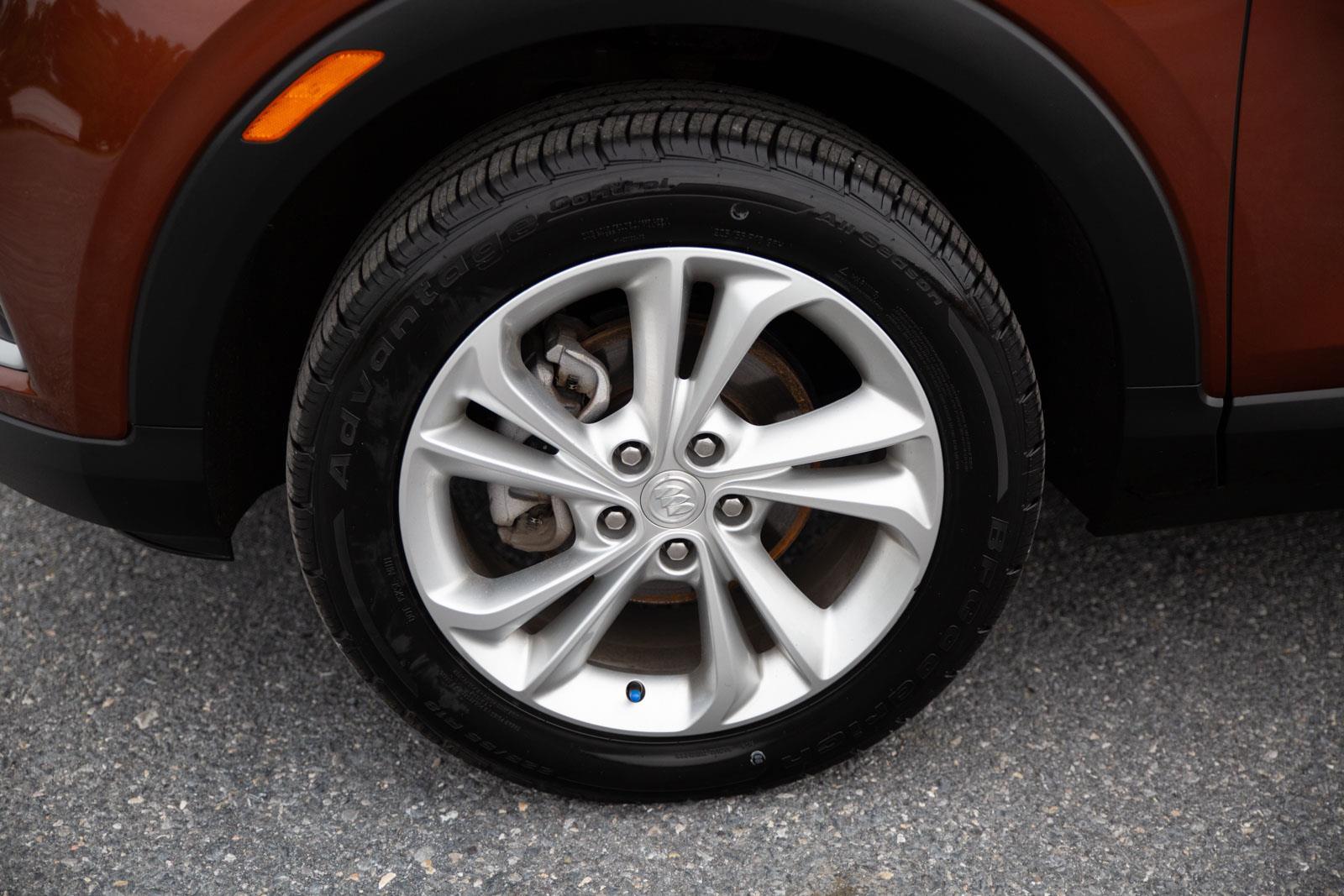 Vehicle image 9 of 25