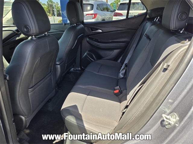 Vehicle image 11 of 27