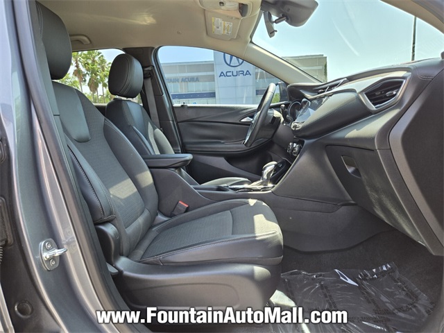 Vehicle image 20 of 27