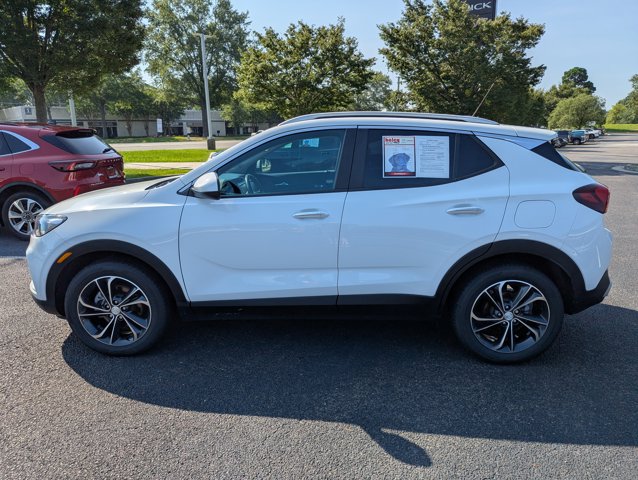 Vehicle image 9 of 25
