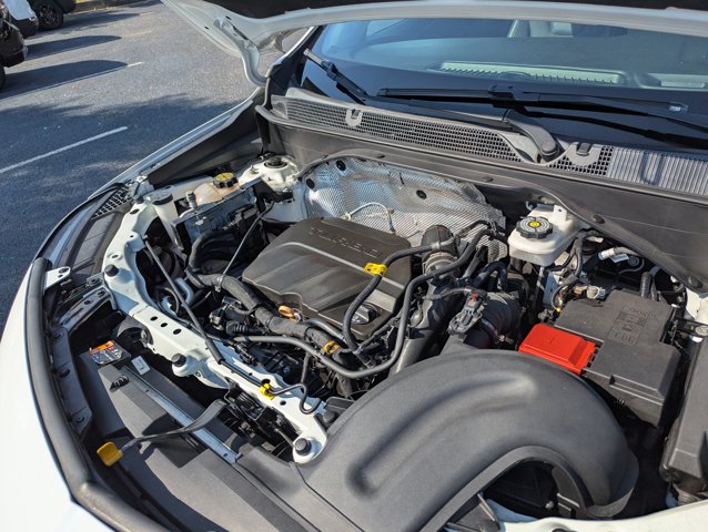 Vehicle image 10 of 25