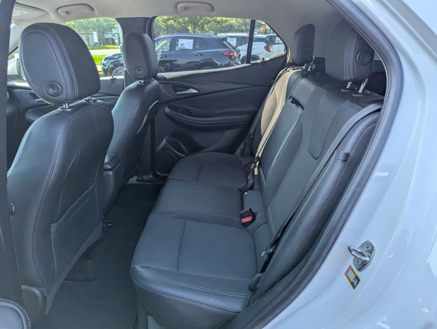 Vehicle image 13 of 25