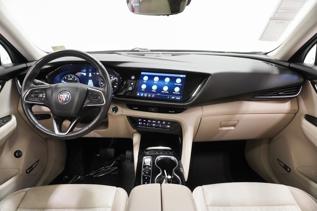 Vehicle image 15 of 34