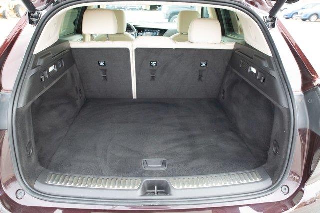 Vehicle image 22 of 23