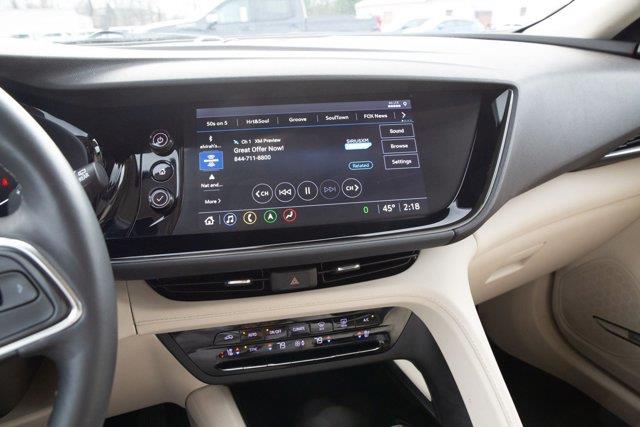 Vehicle image 11 of 23