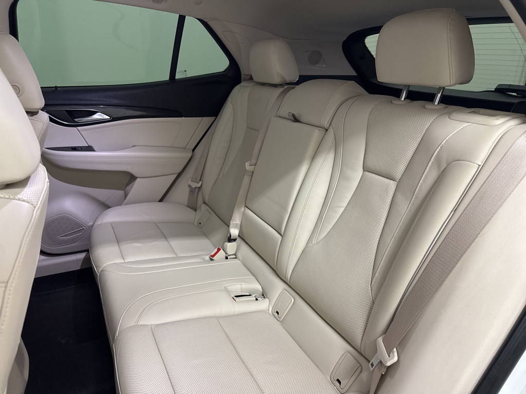 Vehicle image 46 of 62