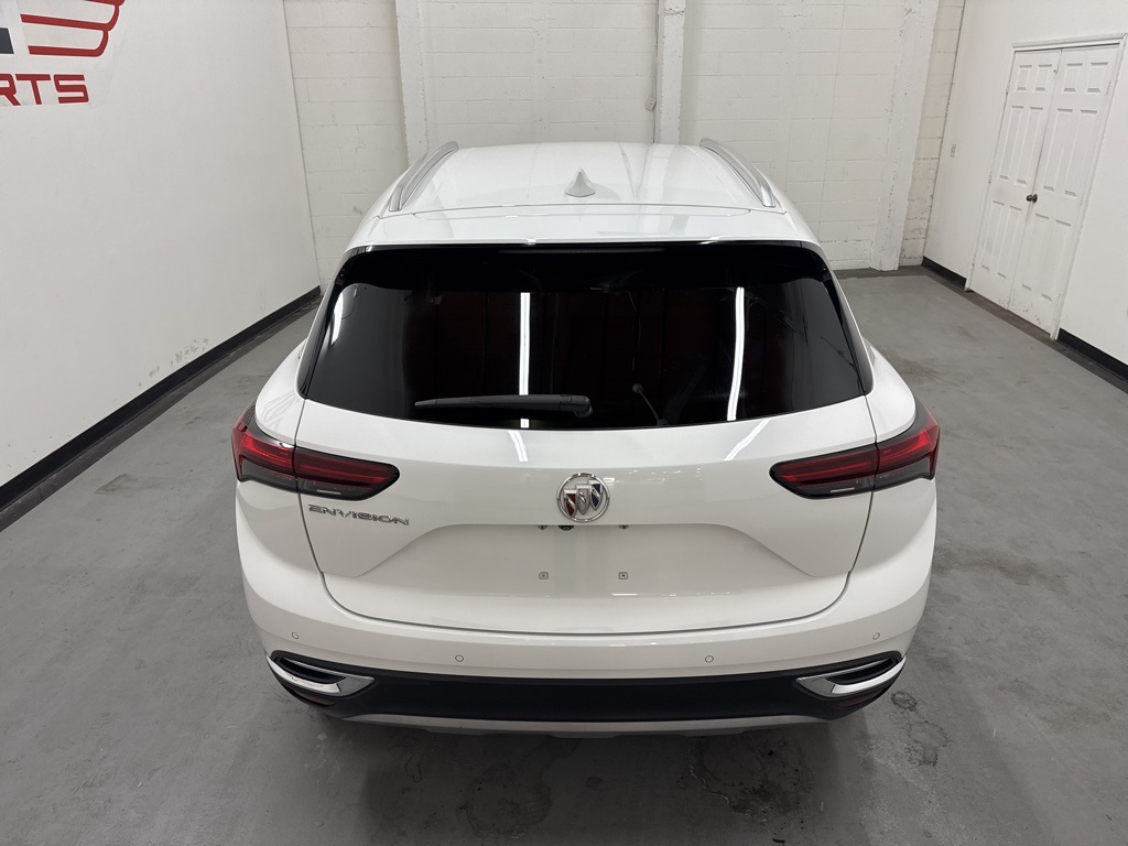 Vehicle image 16 of 62