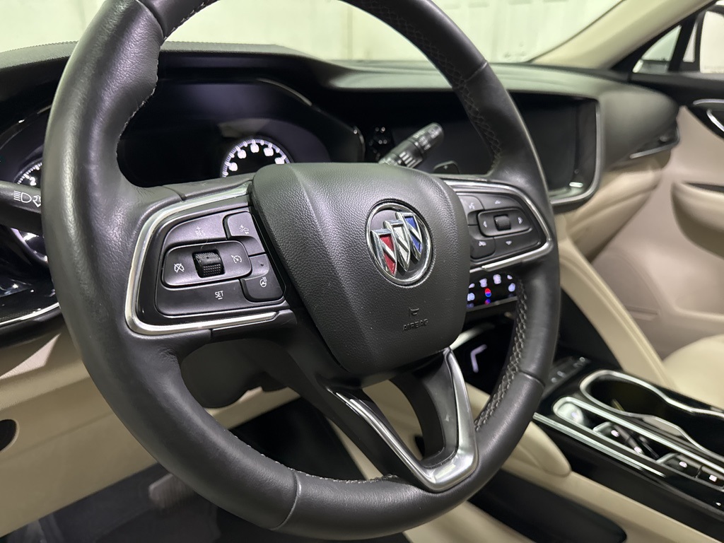 Vehicle image 32 of 62