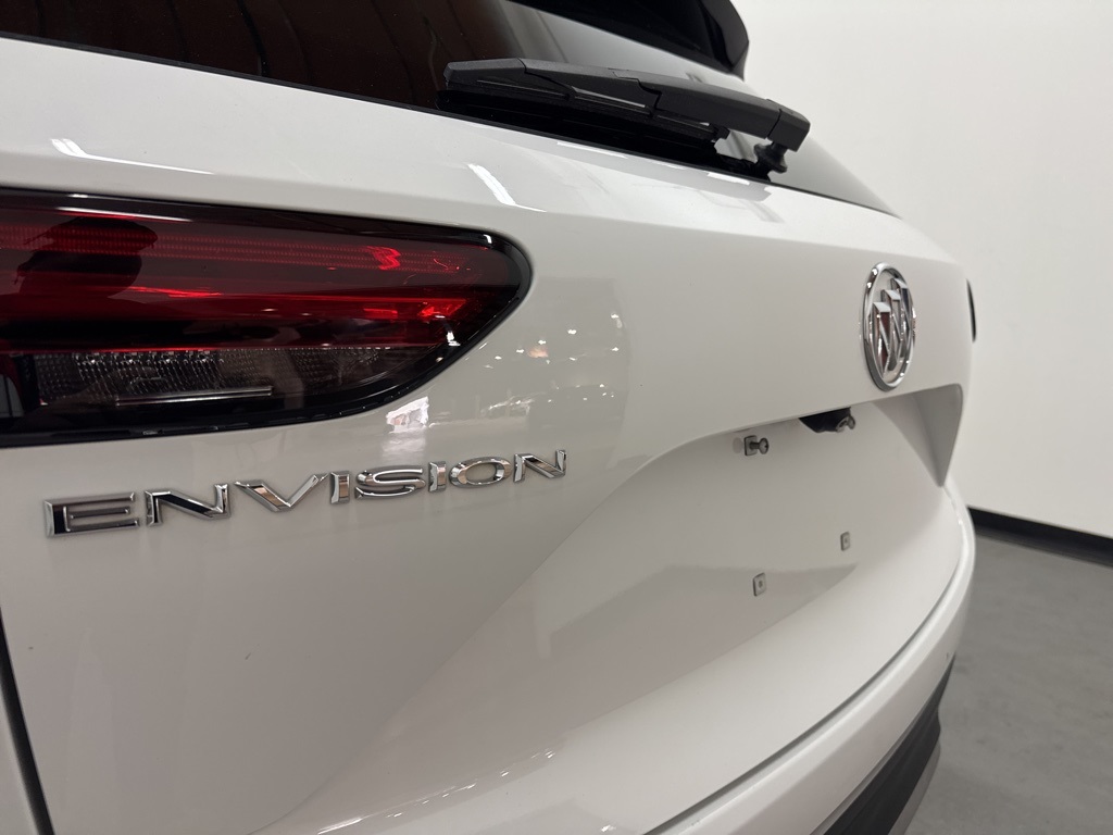 Vehicle image 15 of 62