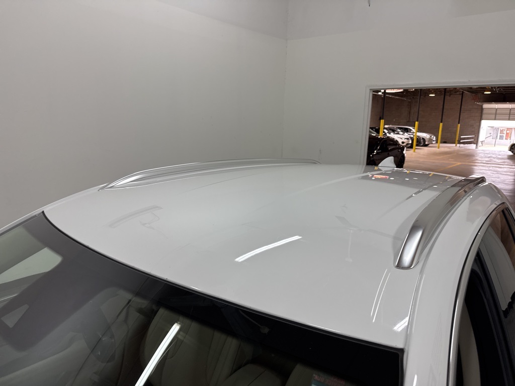 Vehicle image 25 of 62
