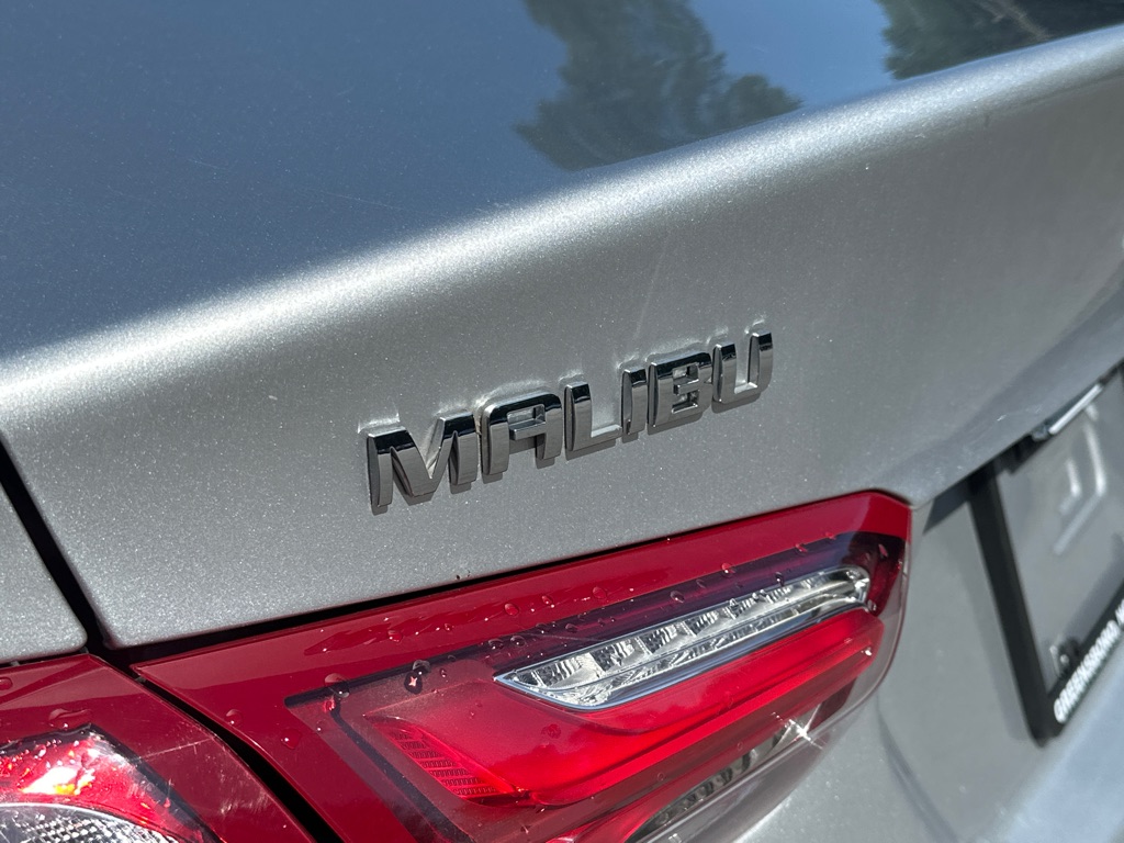 Vehicle image 39 of 43