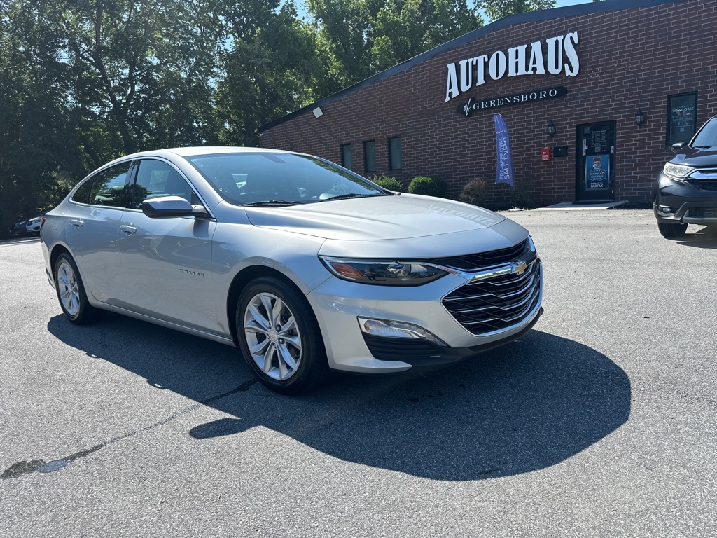 Vehicle image 2 of 43