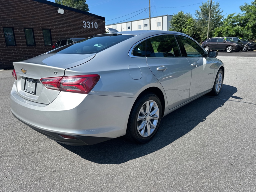 Vehicle image 5 of 43