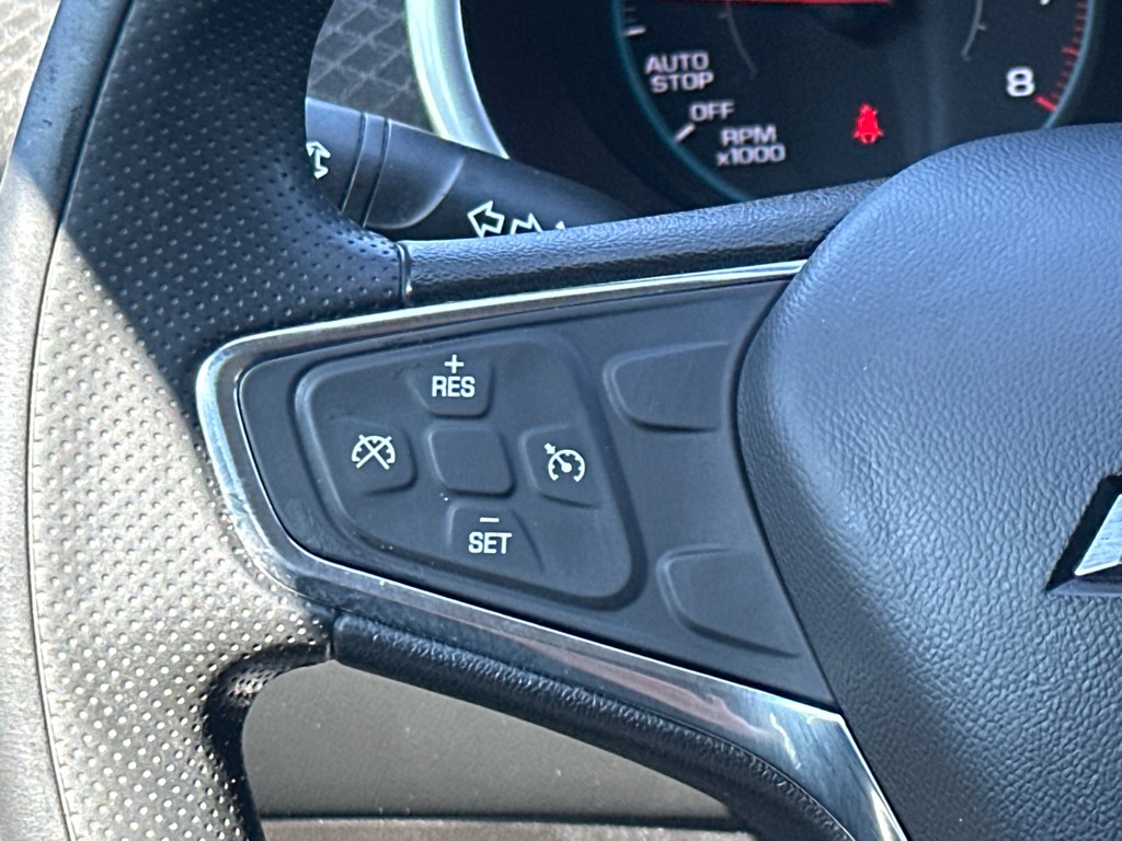 Vehicle image 37 of 43
