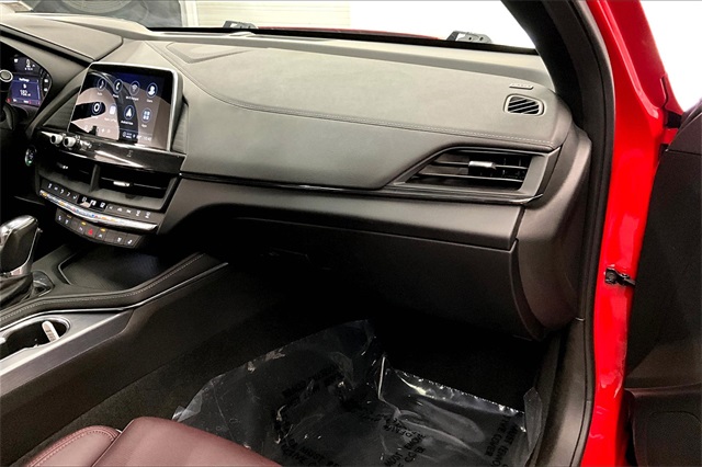 Vehicle image 17 of 38