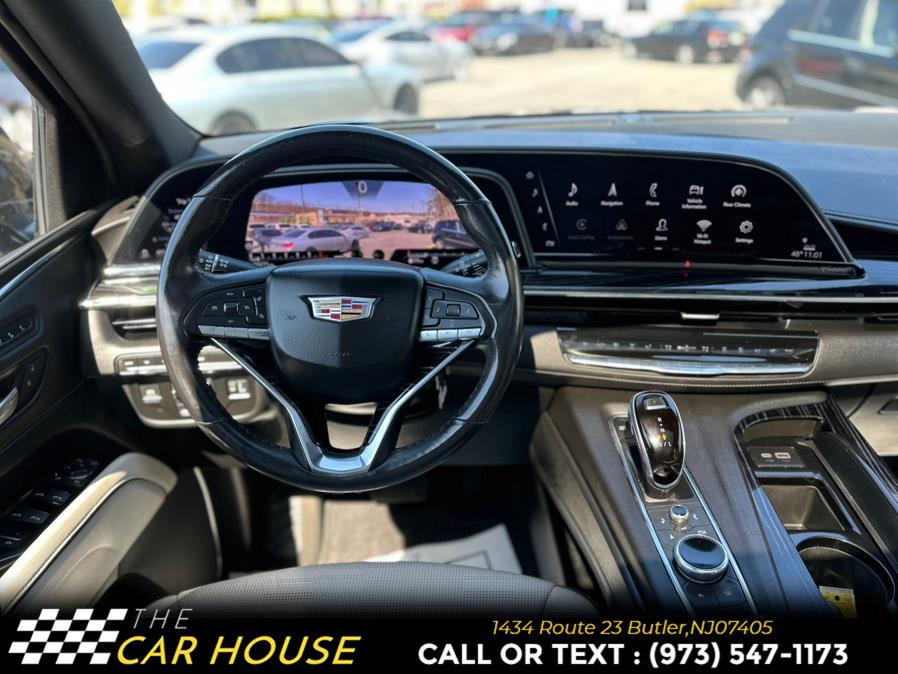 Vehicle image 28 of 46