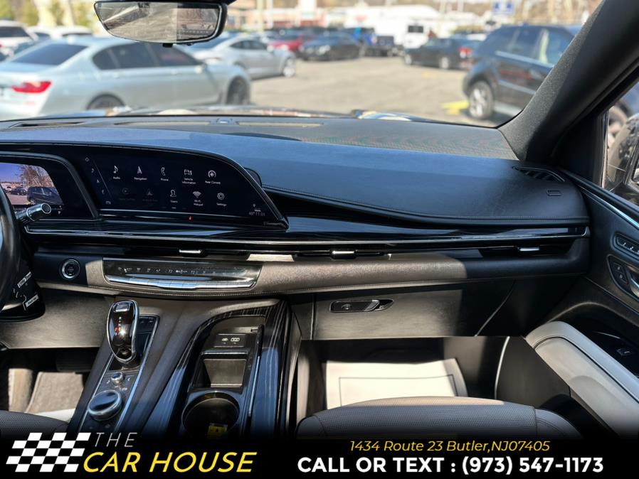 Vehicle image 29 of 46