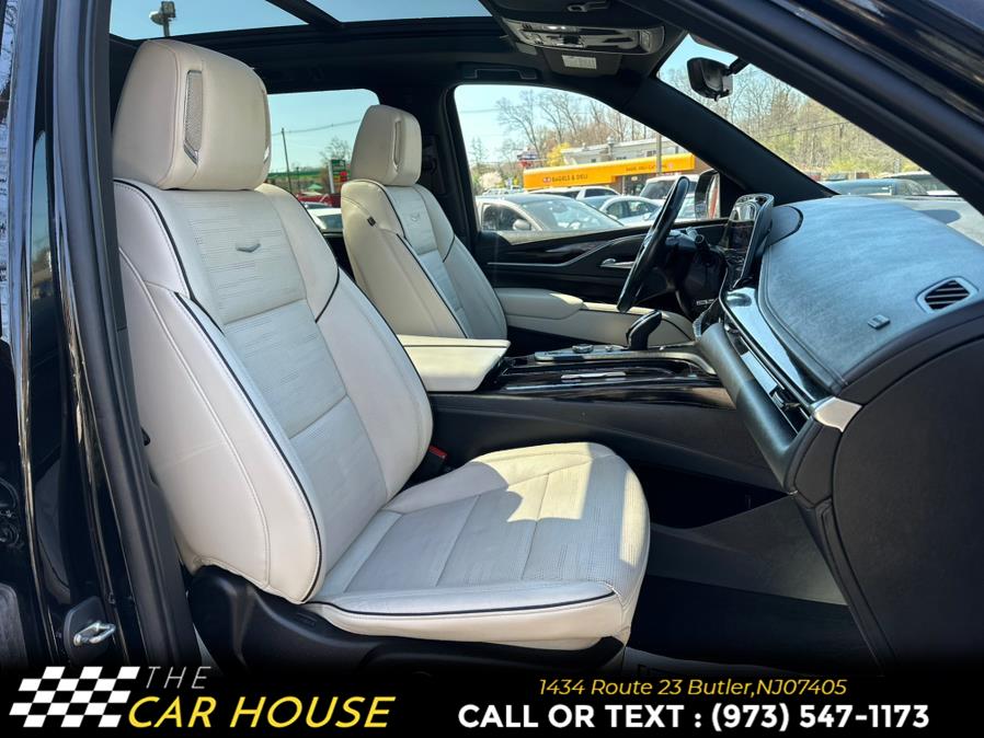 Vehicle image 26 of 46