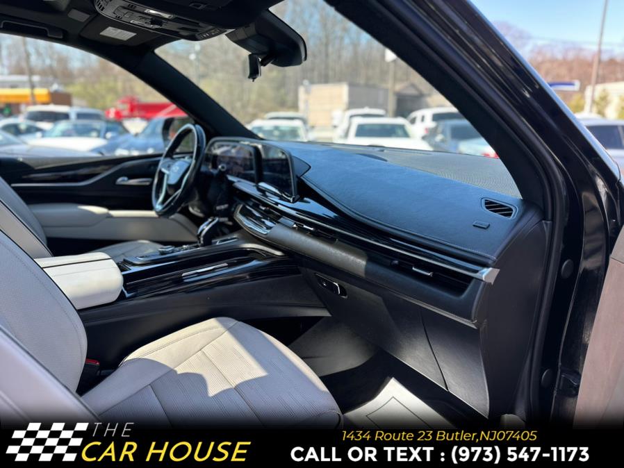 Vehicle image 24 of 46