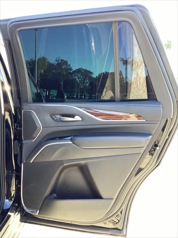 2021 Cadillac Escalade Luxury Image 29 of 34