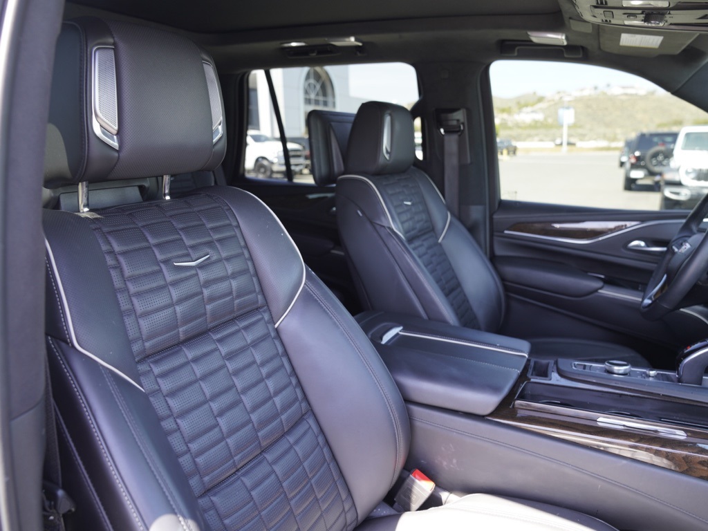 Vehicle image 24 of 29
