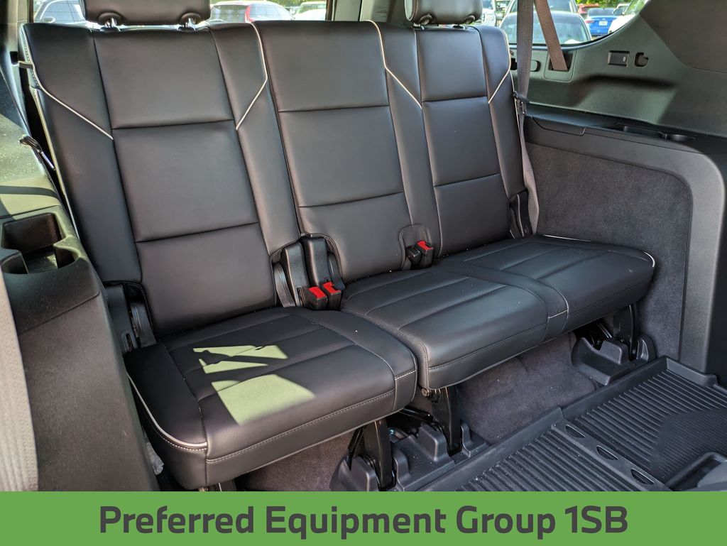 Vehicle image 11 of 34