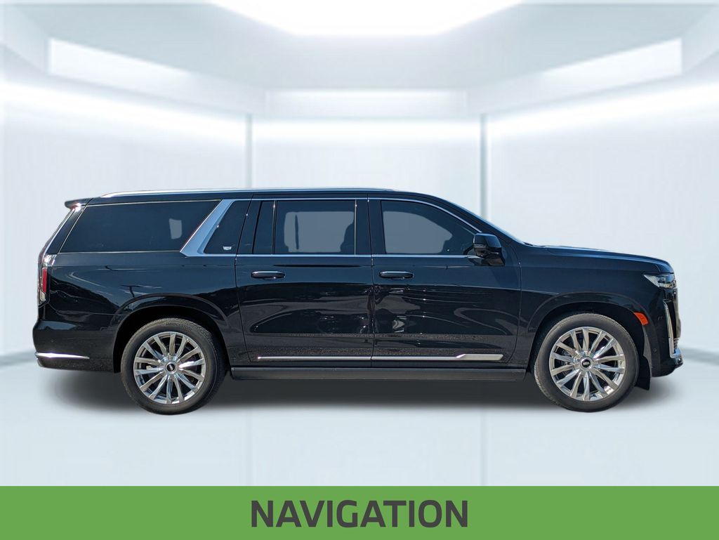 Vehicle image 4 of 34
