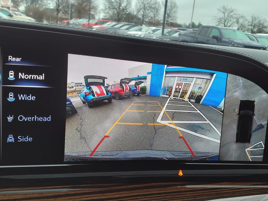 Vehicle image 33 of 53